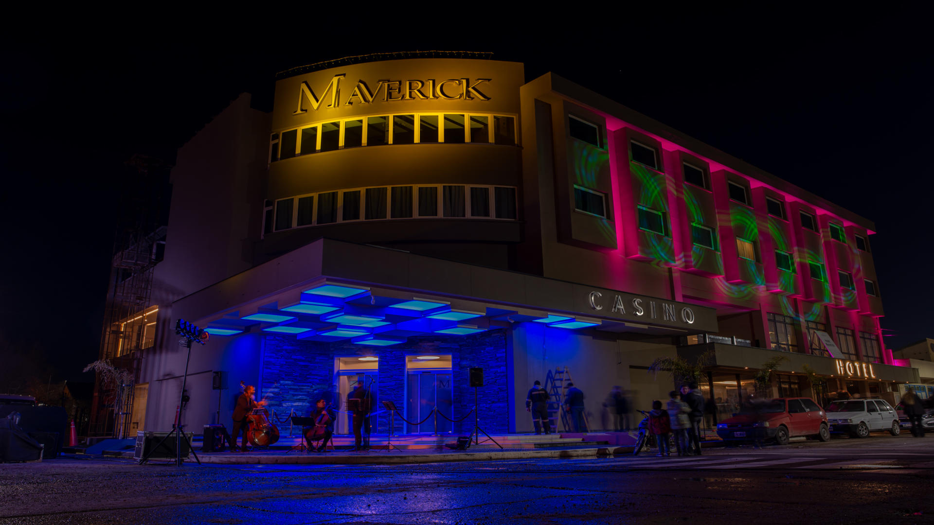 Casinos Maverick ubicados en Plaza Huincul y Piedra del Águila con máquinas tragamonedas y ruletas electronicas<br />
